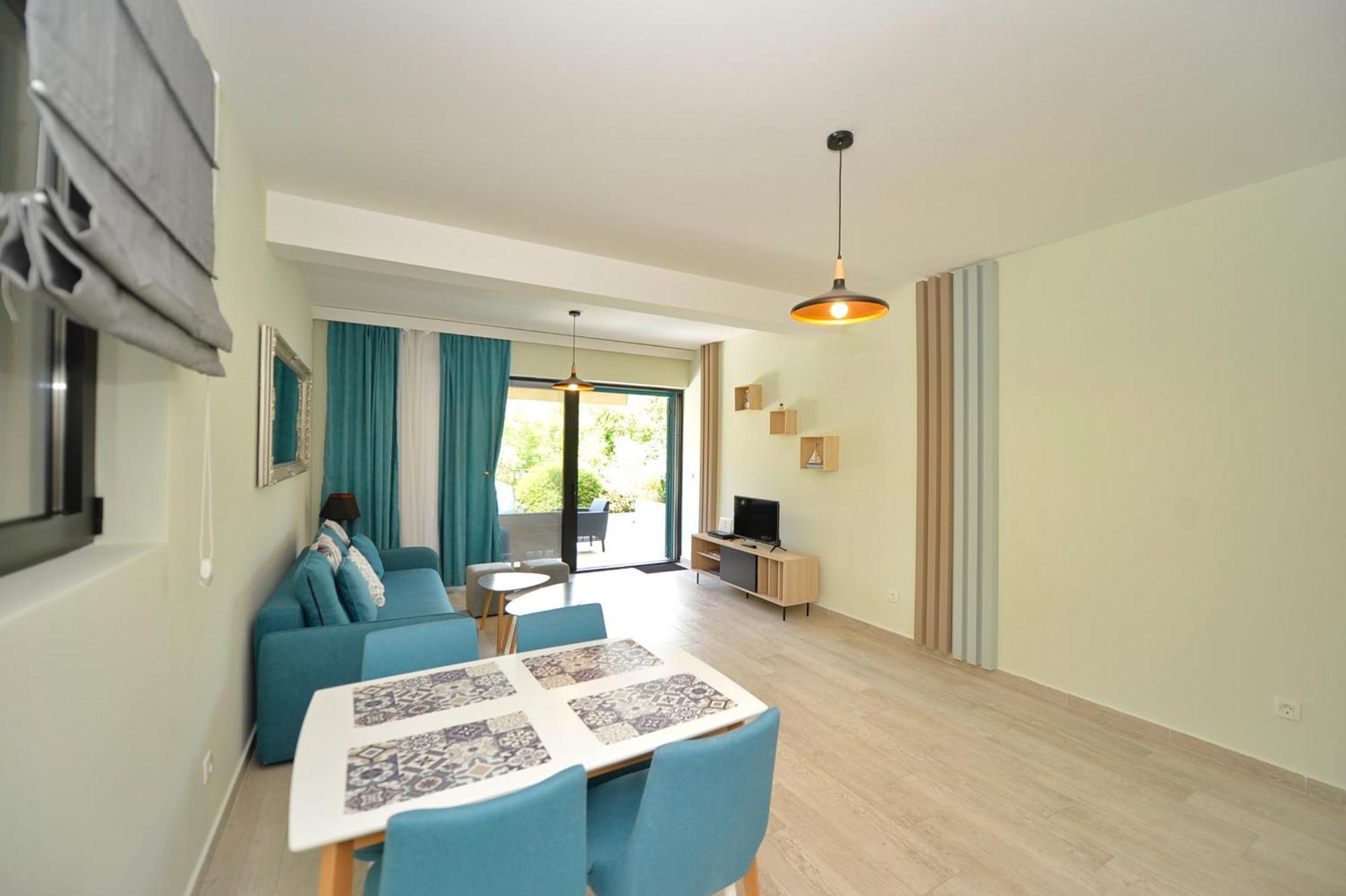 Apartments Boka Blue Dobrota Kotor Exterior photo